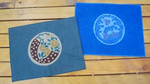 两款精美圆形图案装饰画