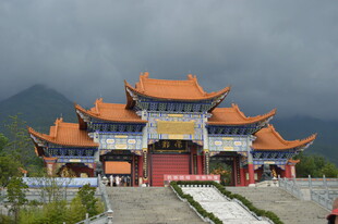 中式古建庙宇 气势恢宏