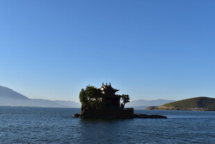 海上孤船 遗世独立