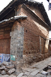 老旧砖瓦房 岁月的痕迹