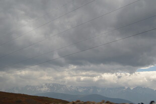 乌云密布的壮阔天空景象