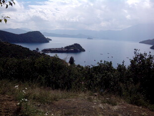 山海相依的自然美景