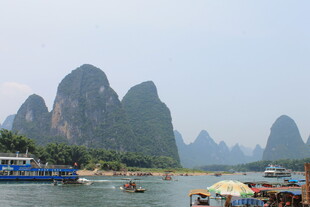 漓江山水美景如画