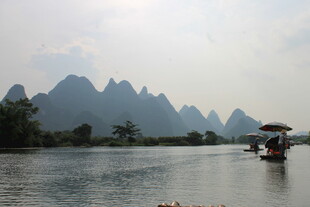 漓江山水美景如画