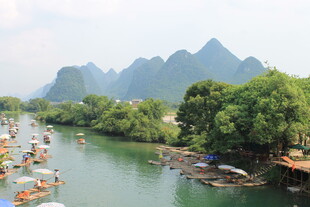 漓江山水美景如画