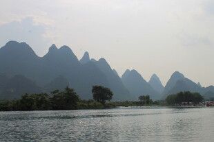 漓江山水美景如画