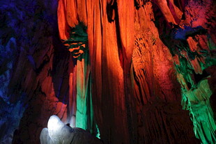 梦幻溶洞景观