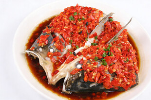 剁椒鱼头