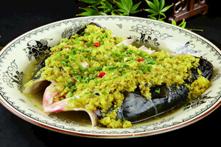 剁椒鱼头