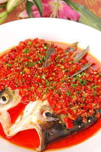 剁椒鱼头