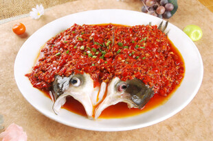 剁椒鱼头