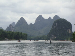 漓江山水美景如画