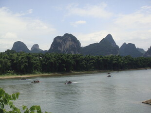 漓江山水美景如画