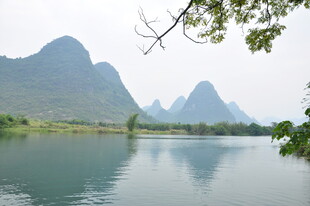 漓江山水美景如画