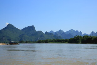 漓江山水美景如画