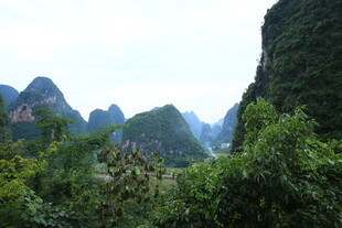 秀丽多姿的山水风光