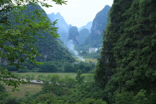 秀丽山水间的自然景致