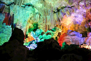 梦幻溶洞奇观