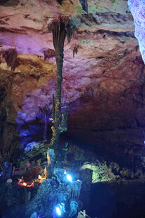 梦幻溶洞景观