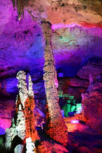 梦幻溶洞景观