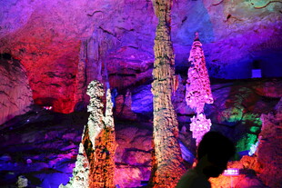 梦幻溶洞景观