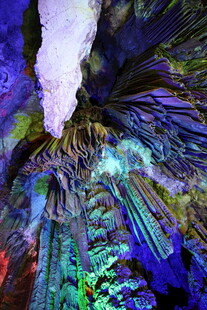 梦幻火山多彩奇幻景观