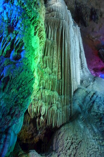 梦幻溶洞景观奇观