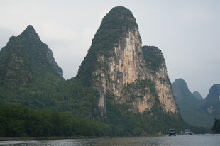 漓江秀丽山峰景观