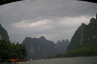 烟雨漓江山水景