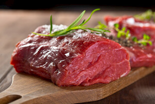 新鲜生牛肉