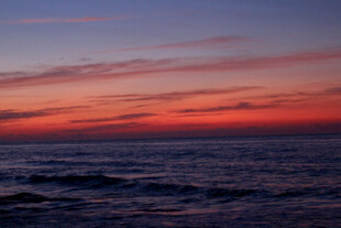 海上绝美日落景观