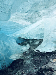 冰川