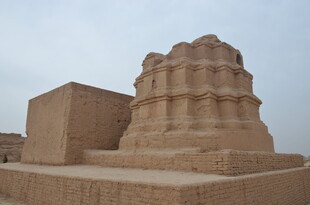 古老神秘的沙漠建筑遗迹