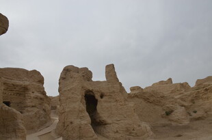 古老神秘的沙漠遗迹