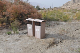 户外双格垃圾桶