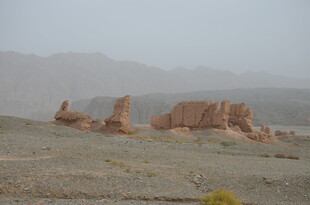 荒漠中的奇特土林景观