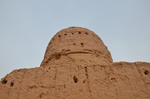 古老土筑建筑遗迹