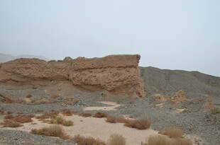 沙漠中的独特岩石景观