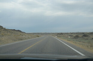 公路驱车视角 旷野风光