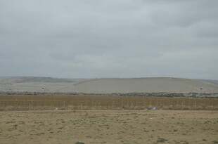 广袤荒凉的开阔原野