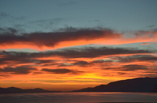 壮丽海上日落美景