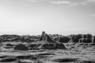 黑白地貌景观