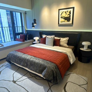 现代简约风格卧室布置