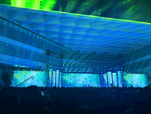 绚丽舞台灯光效果展示