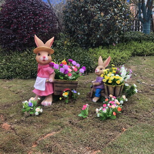 可爱兔子造型花卉景观