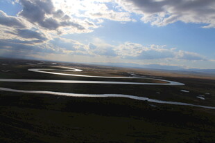 草原河流风光美景