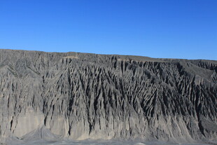 壮观的大地褶皱景观