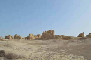 沙漠中的古老遗迹