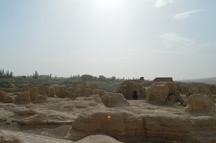 古老遗址的沧桑景象