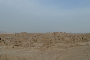 荒凉沙漠地貌景观